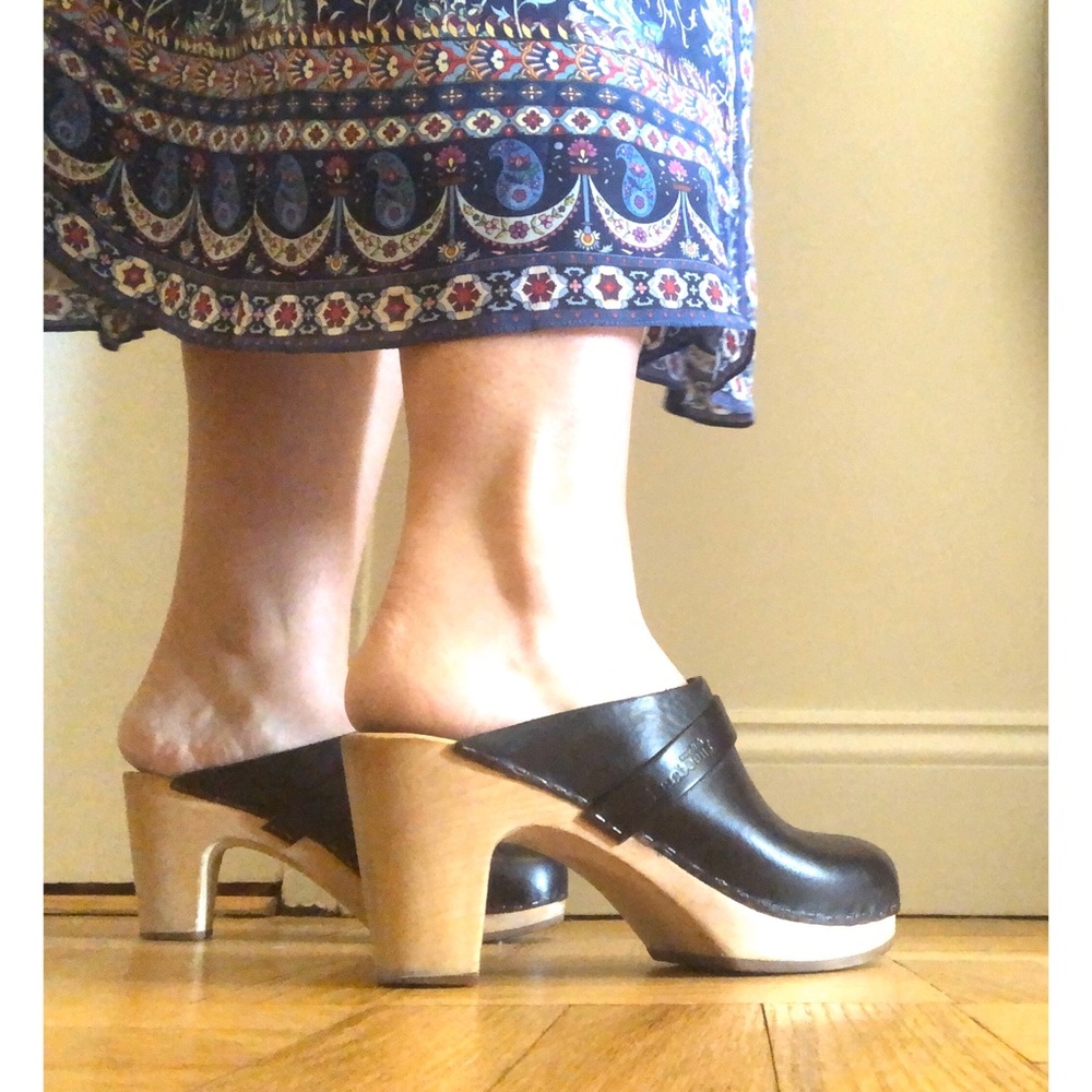 Hasbeens clogs (high heel)